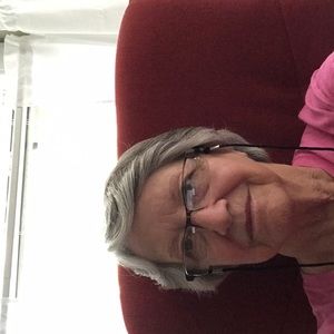 Meet your Posher, Joann